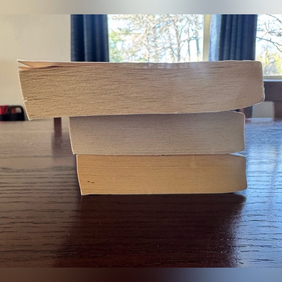 Bridgerton 3-Book Set by Julia Quinn, Paperback - Picture 5 of 11